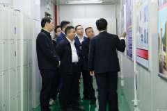 宜春市电子信息产业链招商小分队莅临乐动·官方端网站在线-乐动(中国)参观调研